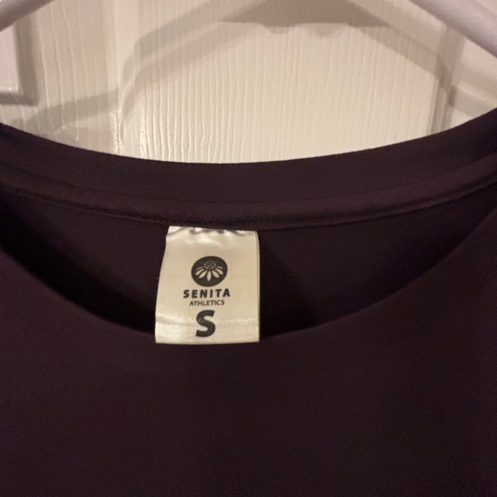 Senita Athletics Long Sleeve Tunic in Plum - Picture 3 of 5